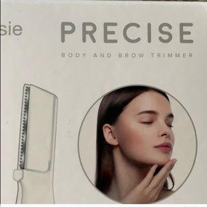 kensie precise body and brow trimmer